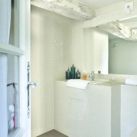 Bed & Breakfast Le Prieure La Madelene