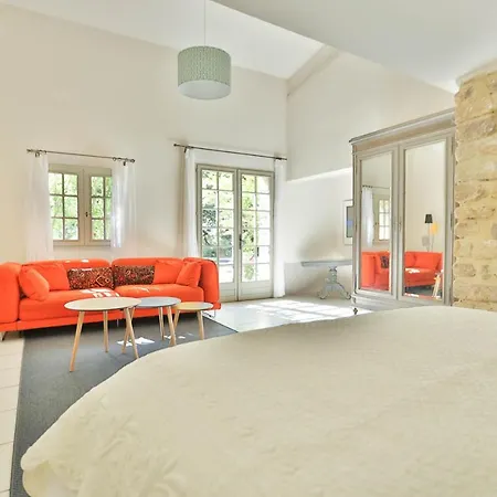 Le Prieure La Madelene Bed & Breakfast Malaucene