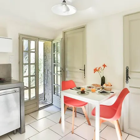 Bed & Breakfast Le Prieure La Madelene *