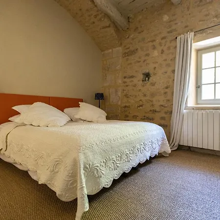 Le Prieure La Madelene Bed & Breakfast *